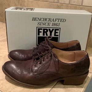 Frye Brown Lace-Uo Oxfords